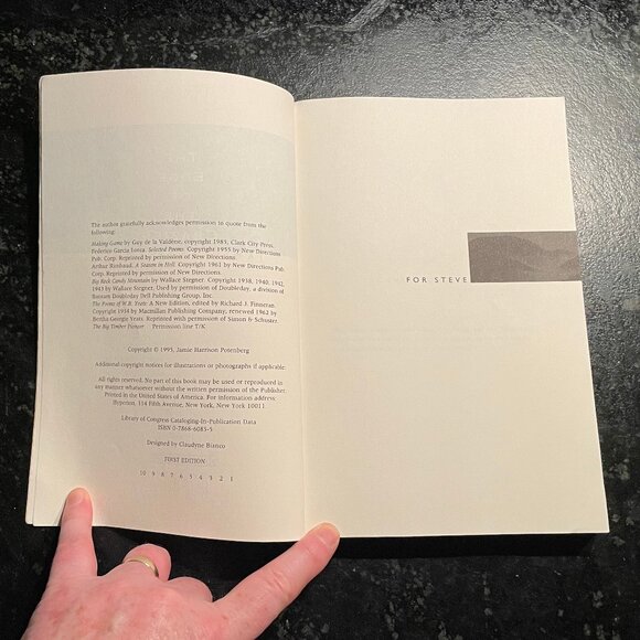 "The Edge of the Crazies," by Jamie Harrison, 1995 First Edition Paperback - Picture 5 of 6